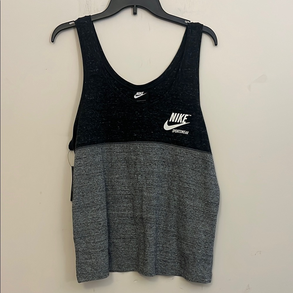 Nike Sportswear New Black and Gray Standard Fit Tank Top Size XL